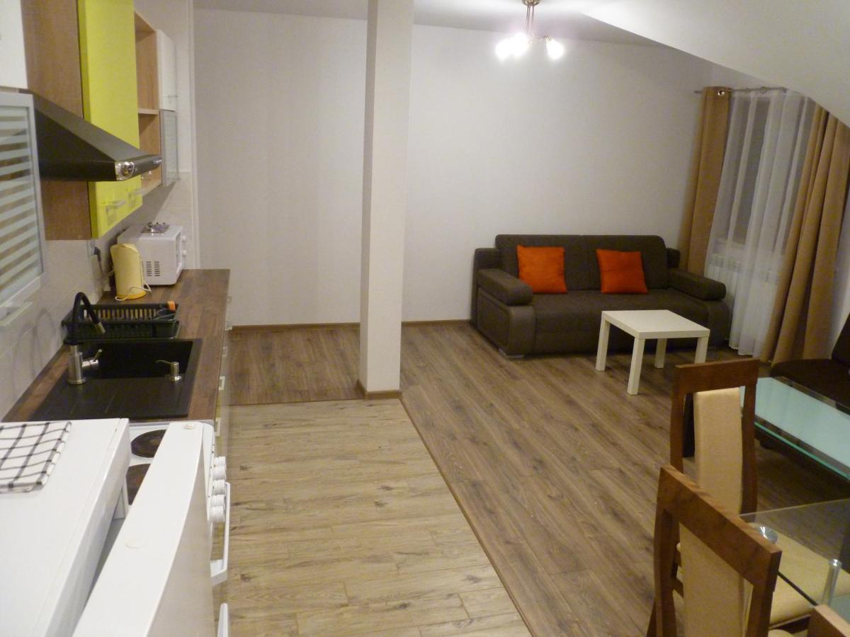 Klimatyczny Domek - Apartamenty & Noclegi Slawecin Екстериор снимка