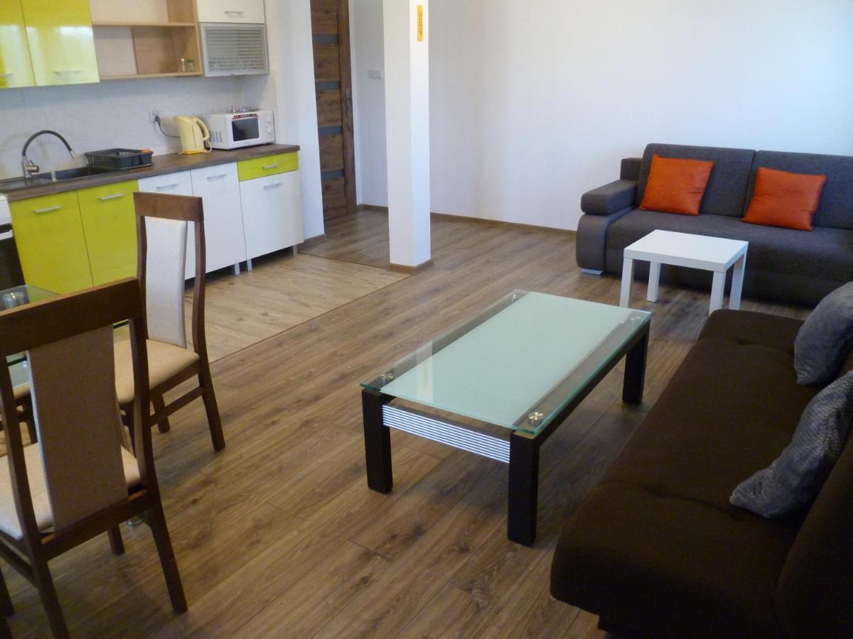 Klimatyczny Domek - Apartamenty & Noclegi Slawecin Екстериор снимка